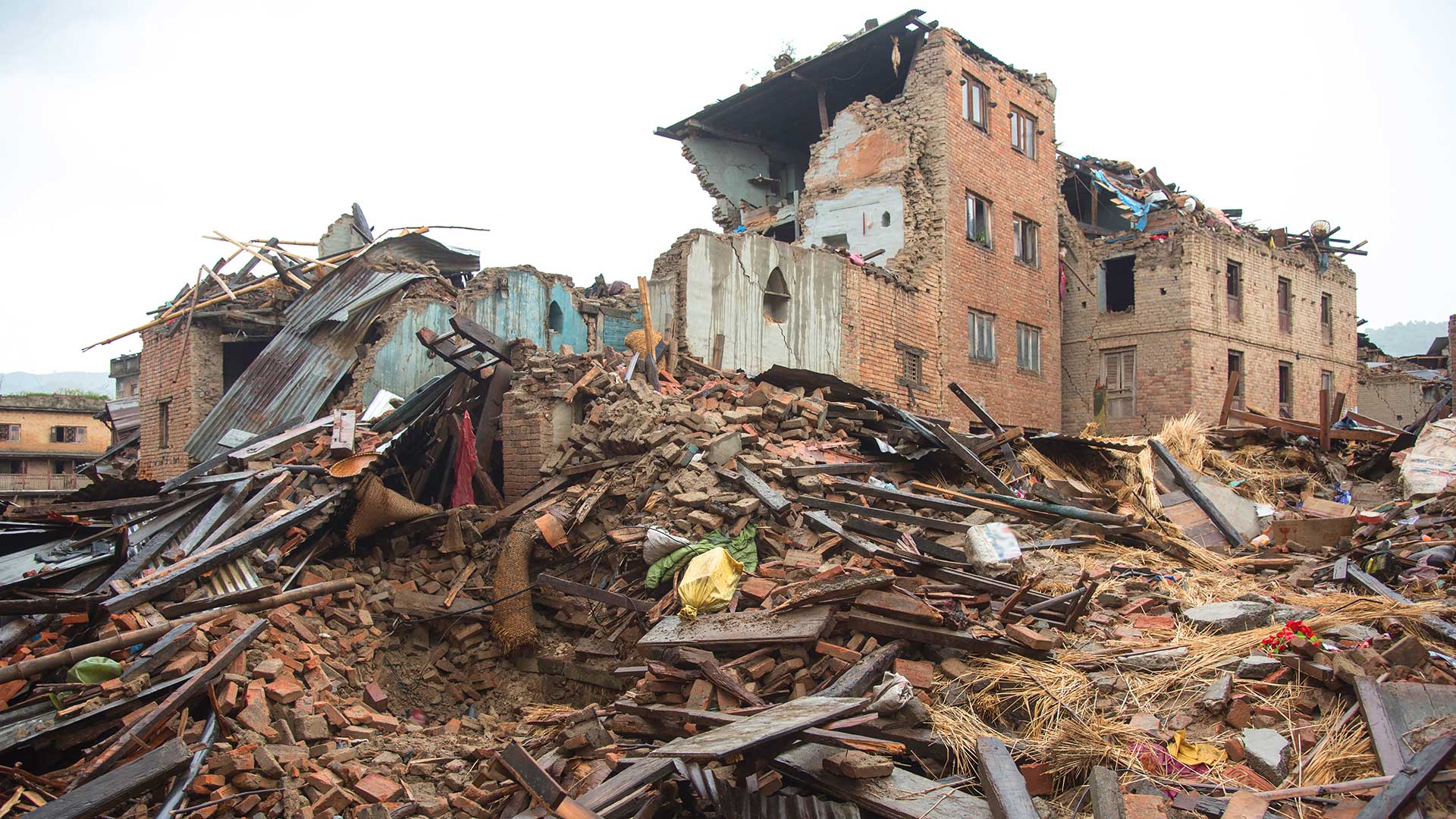 building-in-ruins